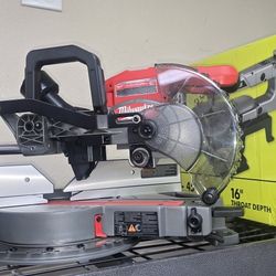 BRAND NEW MILWAUKEE FUEL M18 7-1/4" SLIDING MITER SAW 250$ TOOL ONLY 
