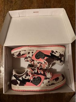 Custom dunk sneakers “she for the streetz”