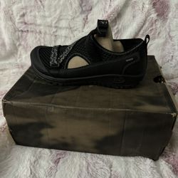 CHACO ODYSSEY KIDS SHOES SIZE 3M