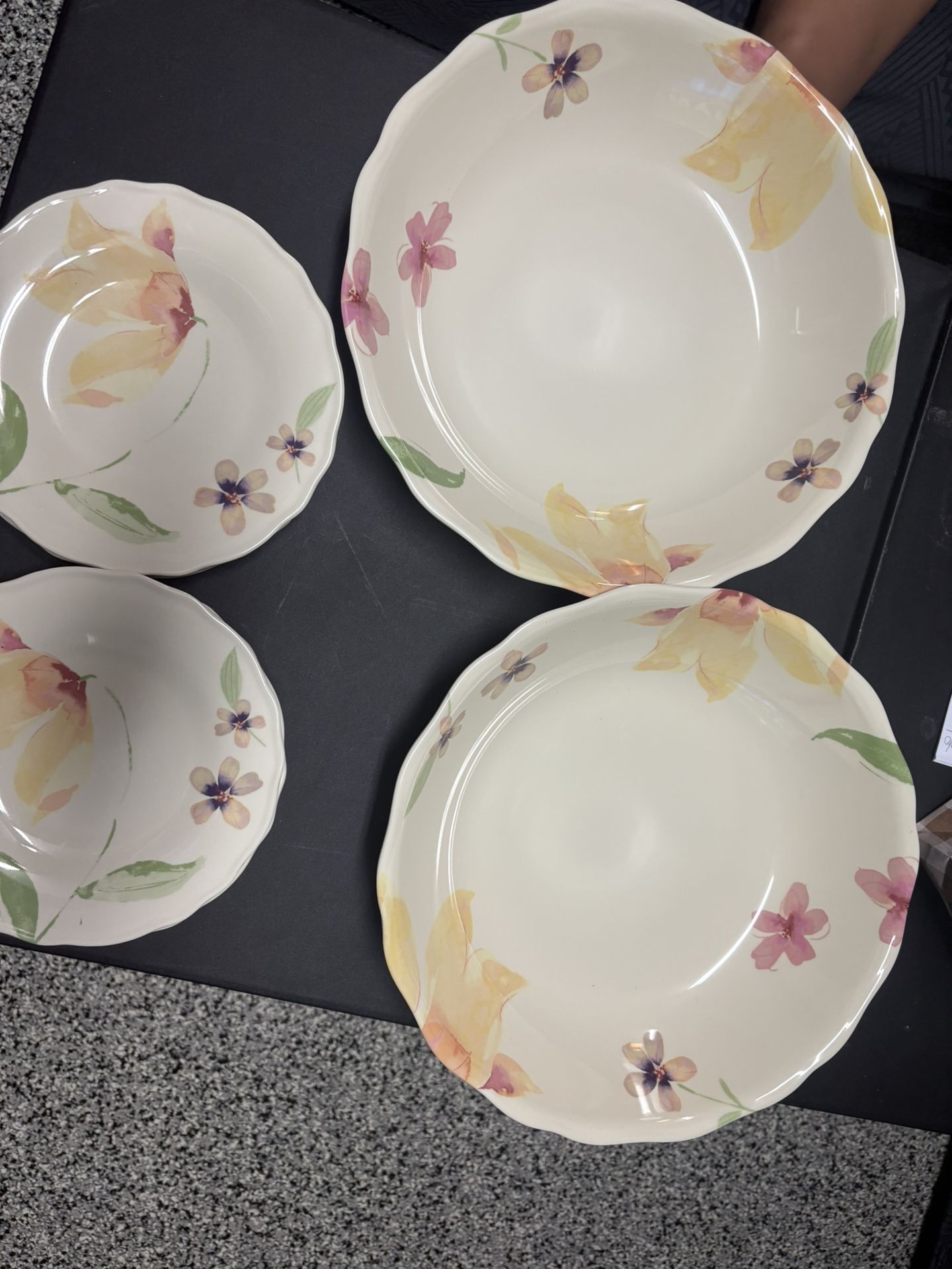 Floral Dinnerware Set