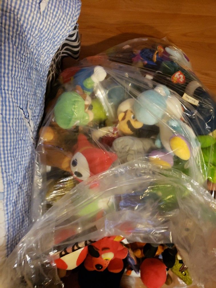 Mixed Stuffed Animals