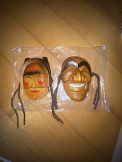 $45-PAIR OF 2-VINTAGE TRADITIONAL KOREAN MASK(HAHOE MASK)(OPENED/UNUSED/NEW CONDITION)