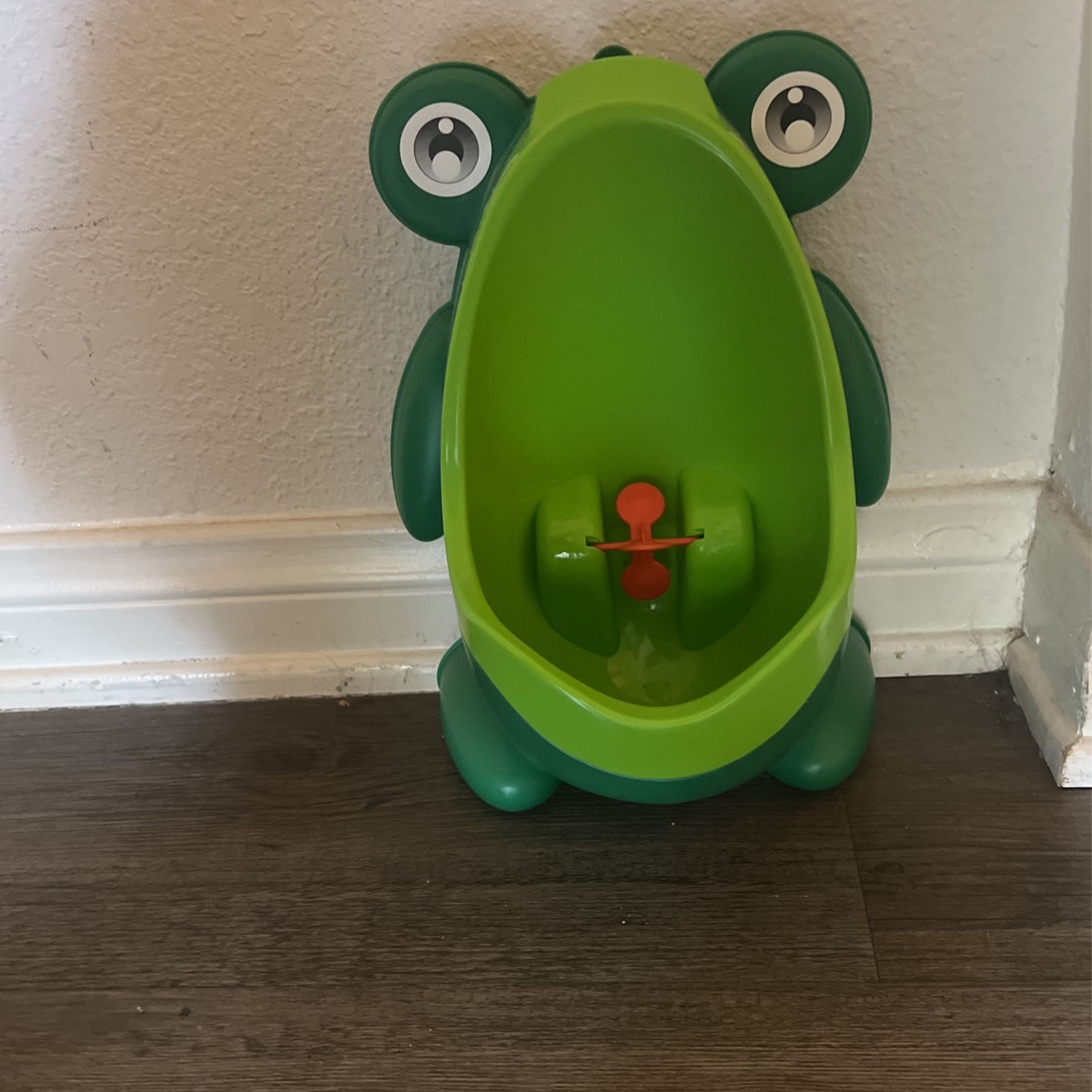 Small Kids Urinal
