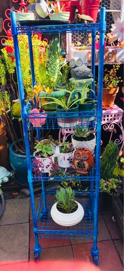 PLANT STAND