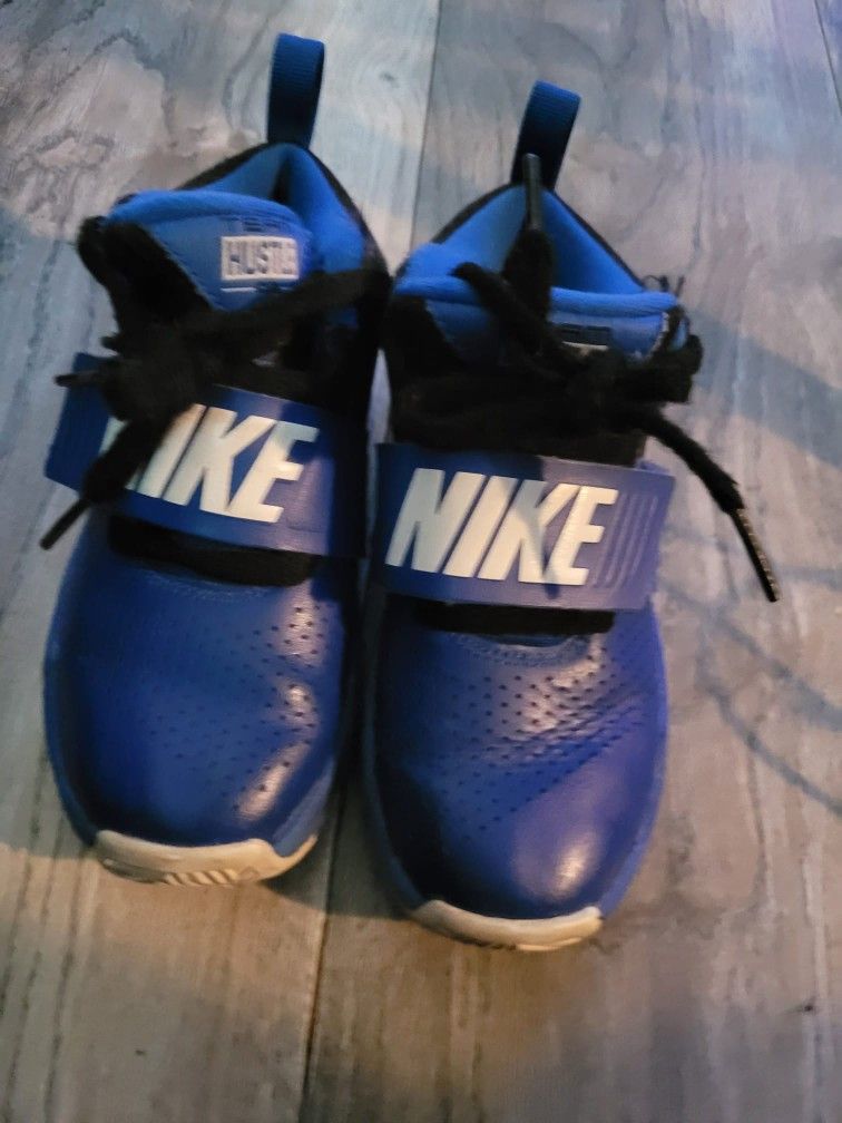 Kids Nike Size 11.5 C