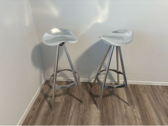 Kitchen stools
