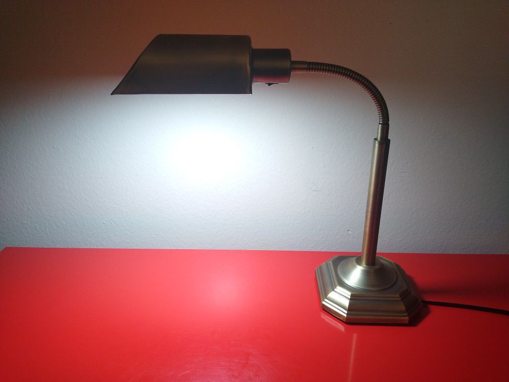 Drawing Light / Desk Table Lamp Nice!