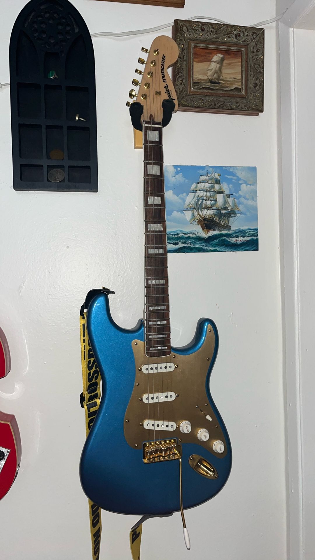40th anniversary Gold and Blue Fender Strat