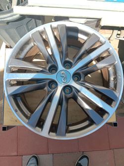 Infiniti QX60 18" rims (3)