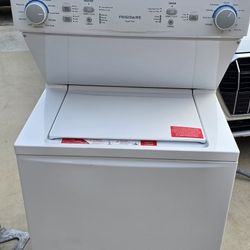 NEW STACKABLE COMBO WASHER AND DRYER 27 INCHES