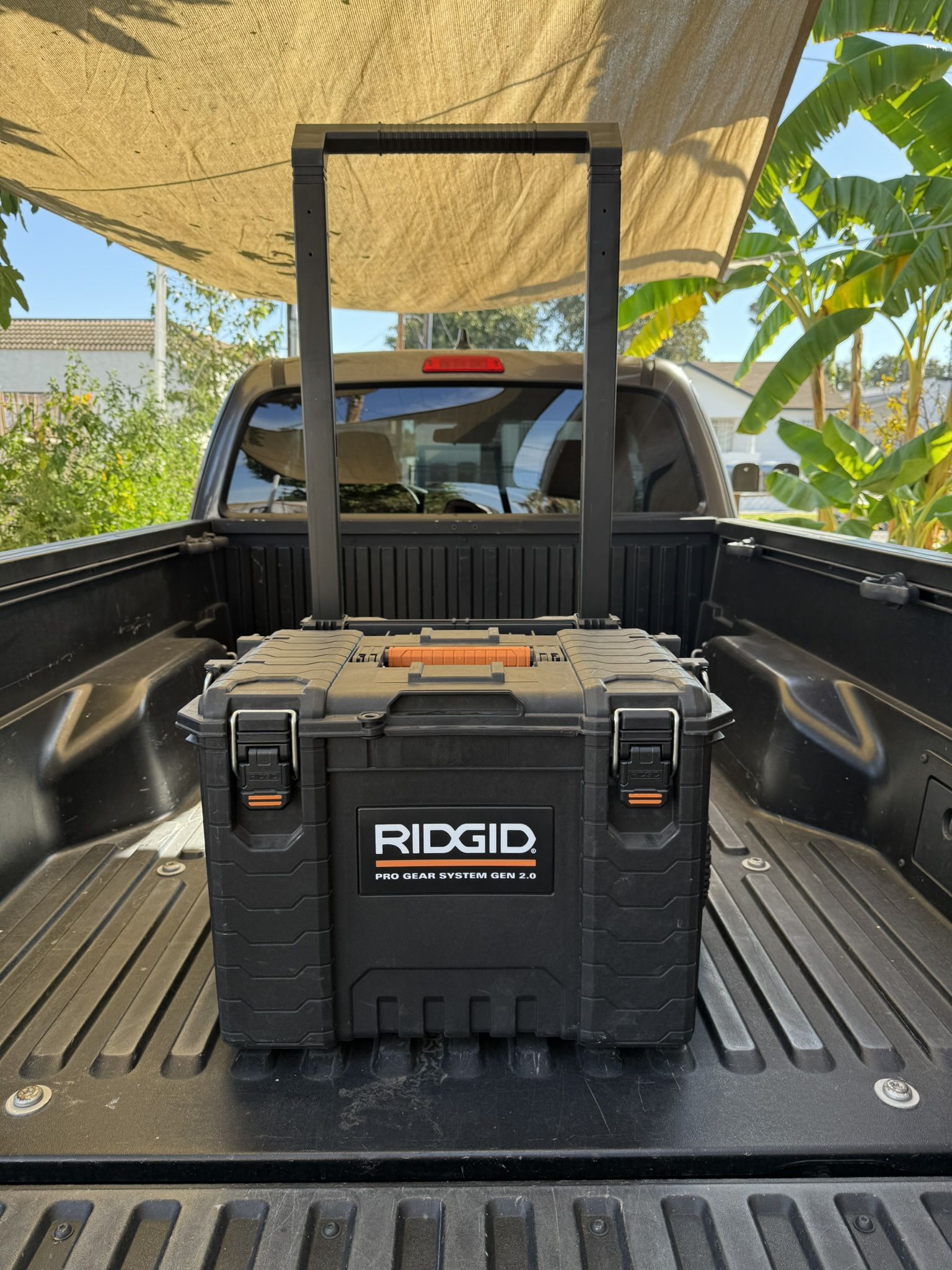 NEW RIDGID Pro Gear System Gen 2.0 Stackable 25 in All Terrain Rolling Tool Box w/9 in. Wheels
