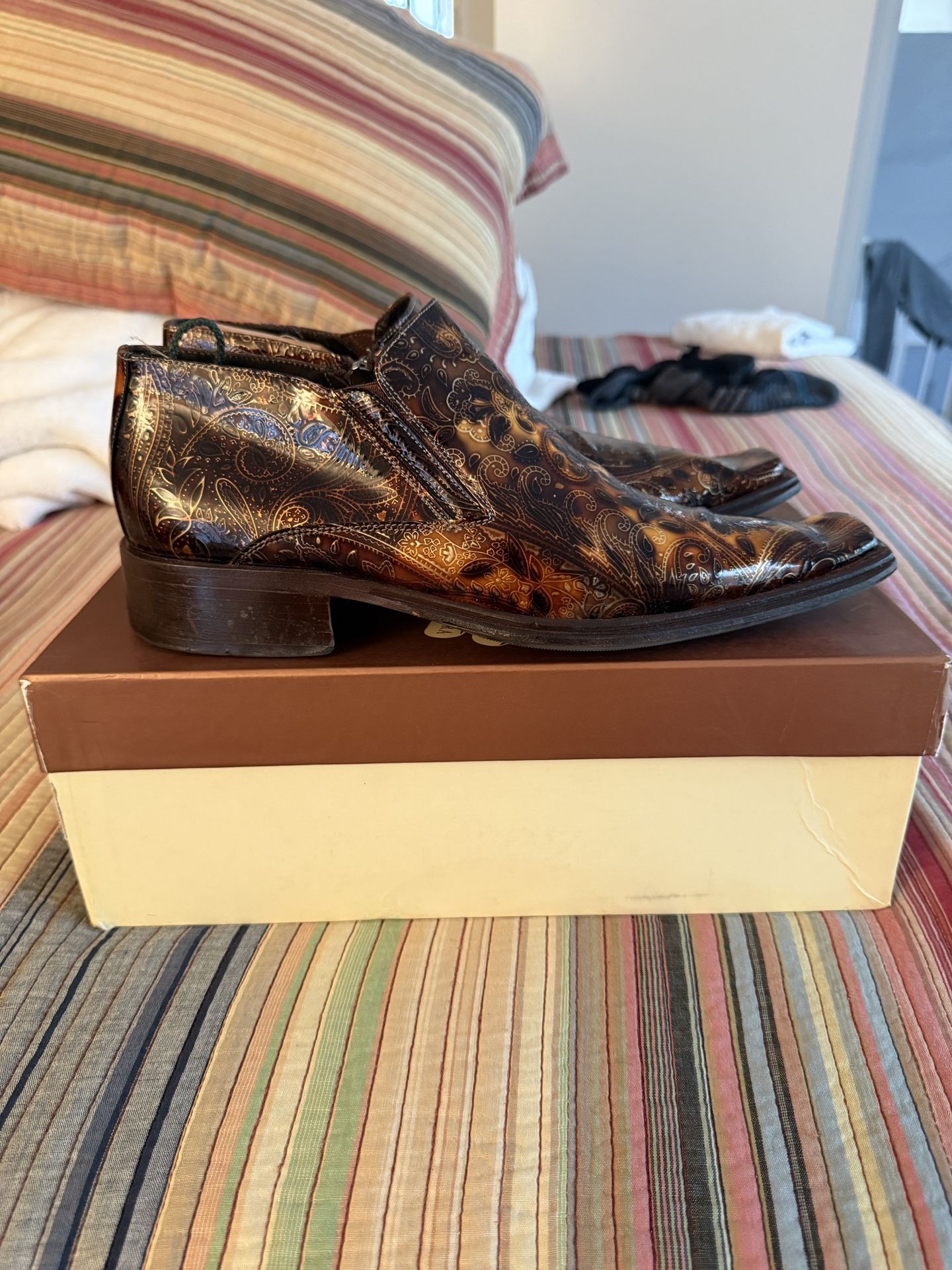 Dress Shoes - Carlos Ventura Patent Leather