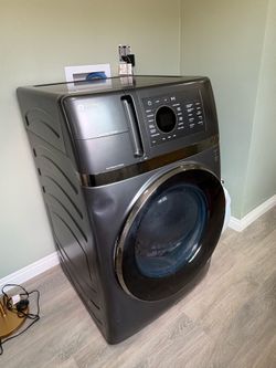 GE Profile Washer and  Dryer 2 IN 1