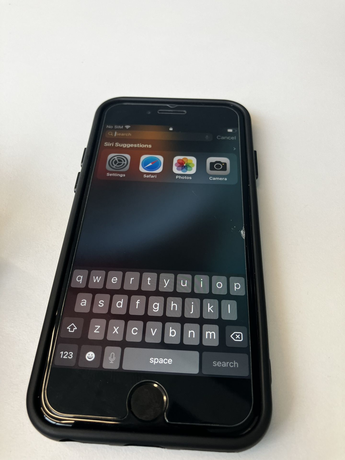 iPhone 7 32 Gb With Case And Screen Protector