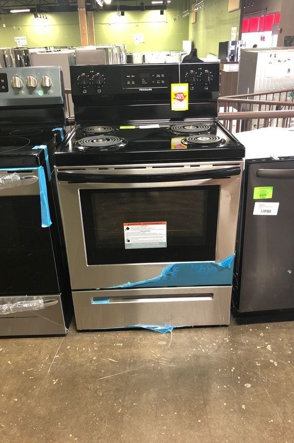 Frigidaire Electric Coil Range Stove