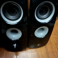 Logitech Z323 Speakers 3-PIECE
