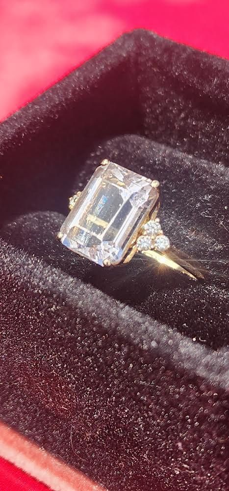 6Karat Morganite