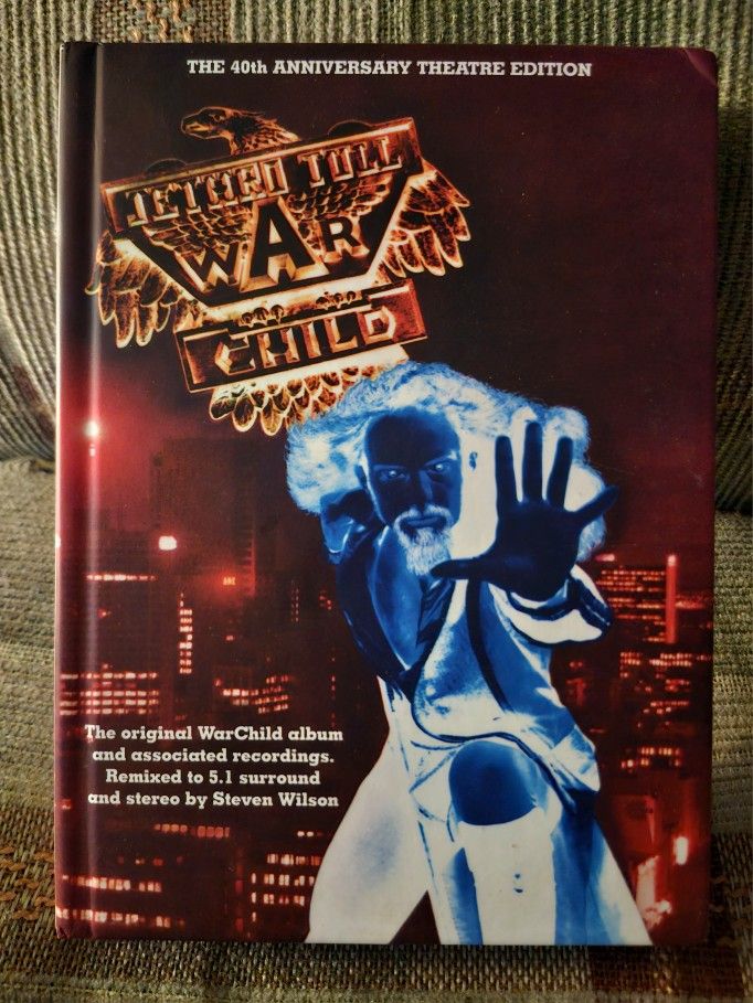 JETHRO TULL-War Child [40th Anniversary Theatre Edition] 2 CD + 2 DVD MINT