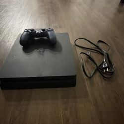 PS4 Slim