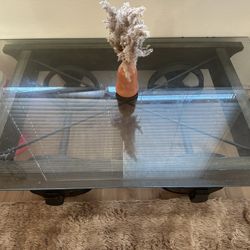 Center Table And Two Side Tables 