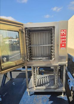 Vulcan Combi Oven — For Parts / As-Is