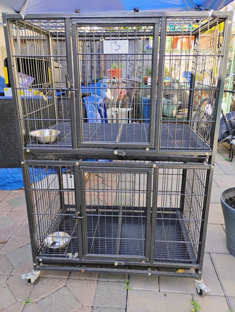 2 Level Dog Kennel