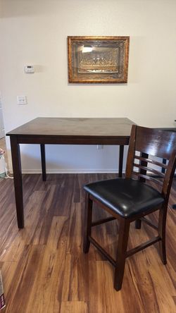 Wooden Kitchen Table with 4 chairs