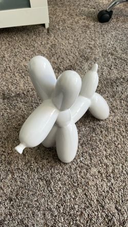 Ceramic balloon dog
