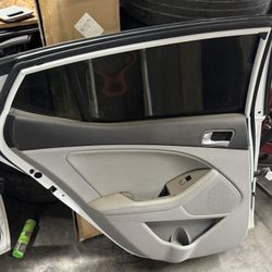 2015 Kia Optima Doors