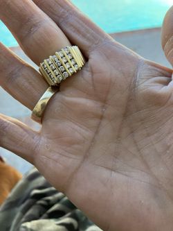 Solid 14 K 14.7 Grams  2 Caret Vintage Diamond Testing Welcome 