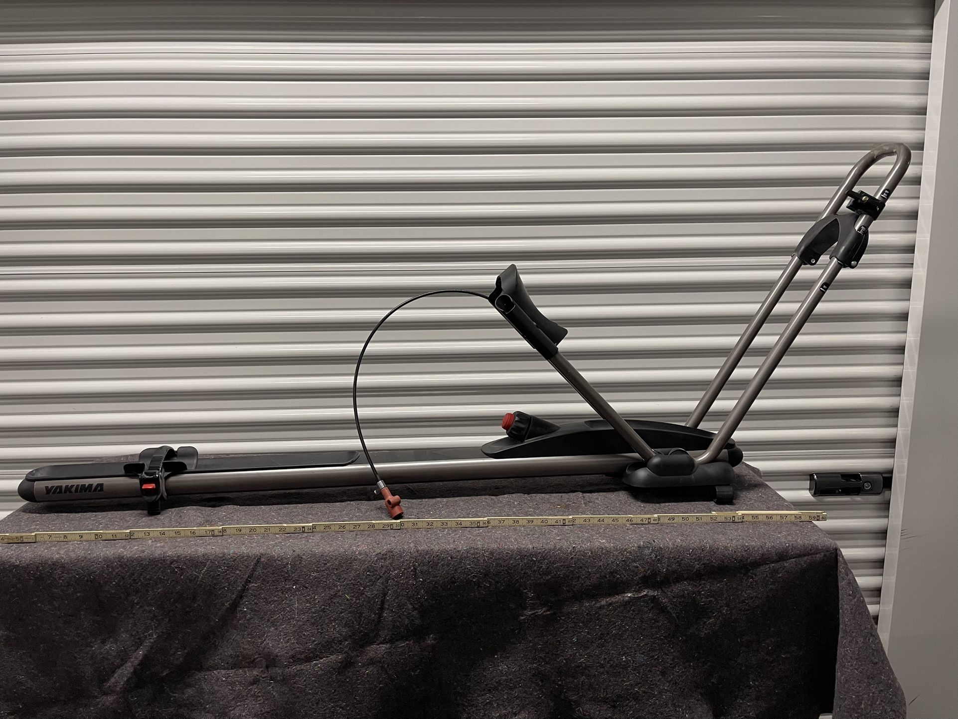 Yakima front loader roof top bike rack