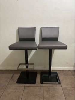 Barstool Chairs