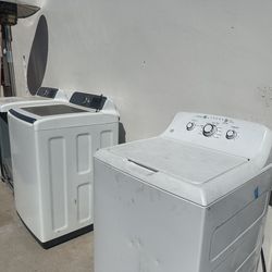 2 Washers & 1 Dryer