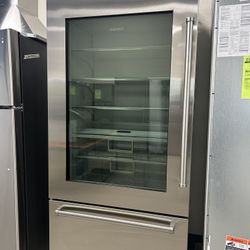 36 Inch Classic Subzero Refrigerator