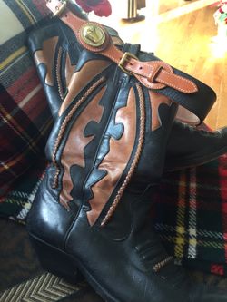 Brighton belt matching ladies boots size 8