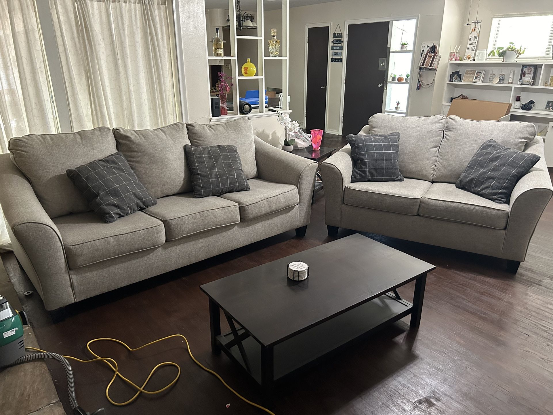 Sofa/Couch Living room