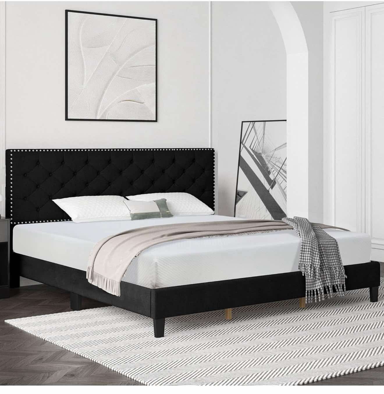 Queen Upholstered Platform Bed Frame Button Tufted Suede Velour - Black S-32