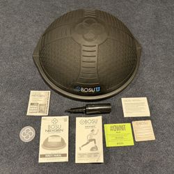 BOSU NexGen Balance Trainer + Pump