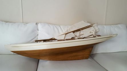 4' Wooden Boat