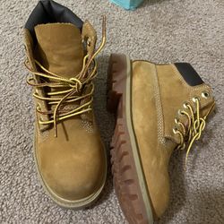 Timberland boots size 11 kids 
