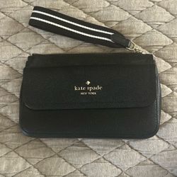 Kate Spade Black Wristlet Wallet 