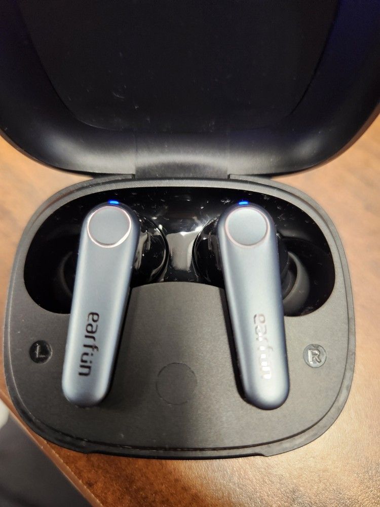 Earfun Earpods