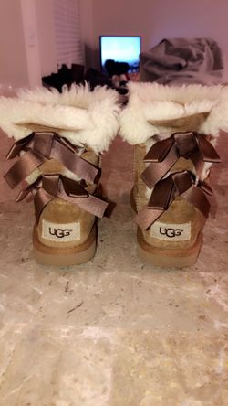 Girl UGG boots