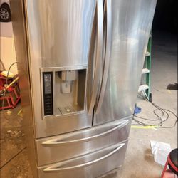 LG Refrigerator 