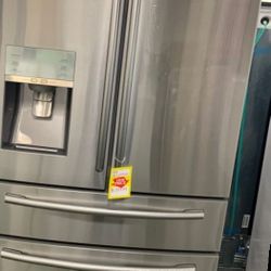 SAMSUNG REFRIGERATOR