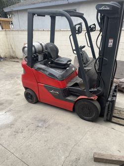 Forklift