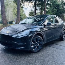 Tesla Model Y Long Range (7 Seats REAR MODEL)