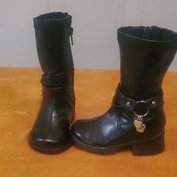 Black Toddler Boots With Metal Hearts..size 5 Toddler..Great CONDITION!