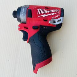 Milwaukee 2553-20 M12 FUEL 1/4" Hex Impact Driver (Tool Only)