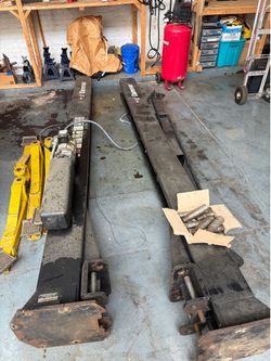 Automotive Car Lift Dannmar
